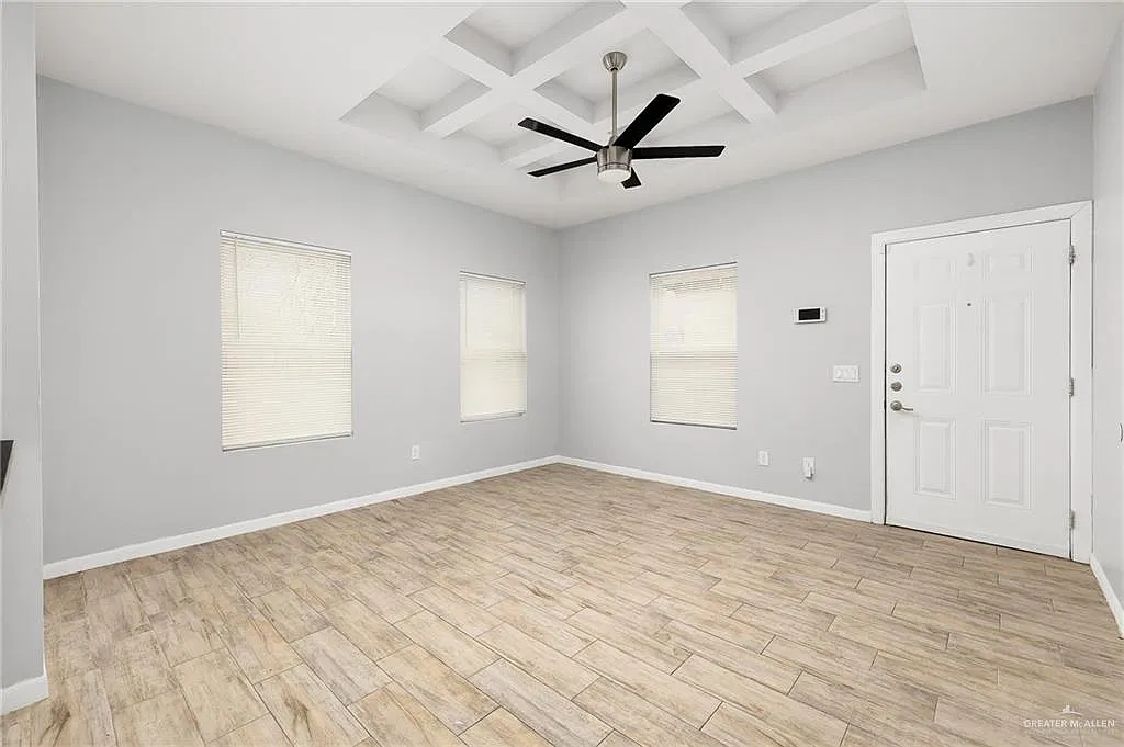 3707 Valeria St — Photo 2