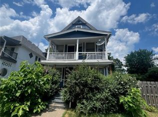 10527 Earle Ave, Cleveland, OH
