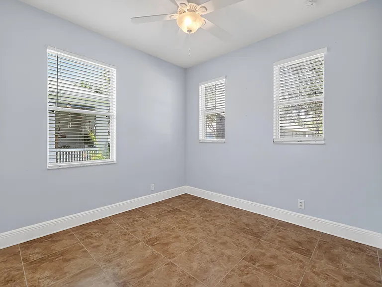 7865 15th Ln — Photo 25