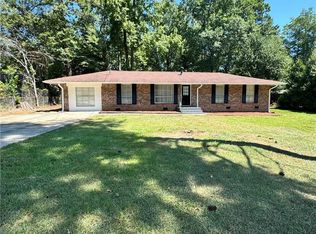 2751 Tiffany Dr SW, Marietta, GA 30008