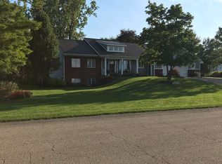 392 Sorrento Dr SE, Byron Center, MI