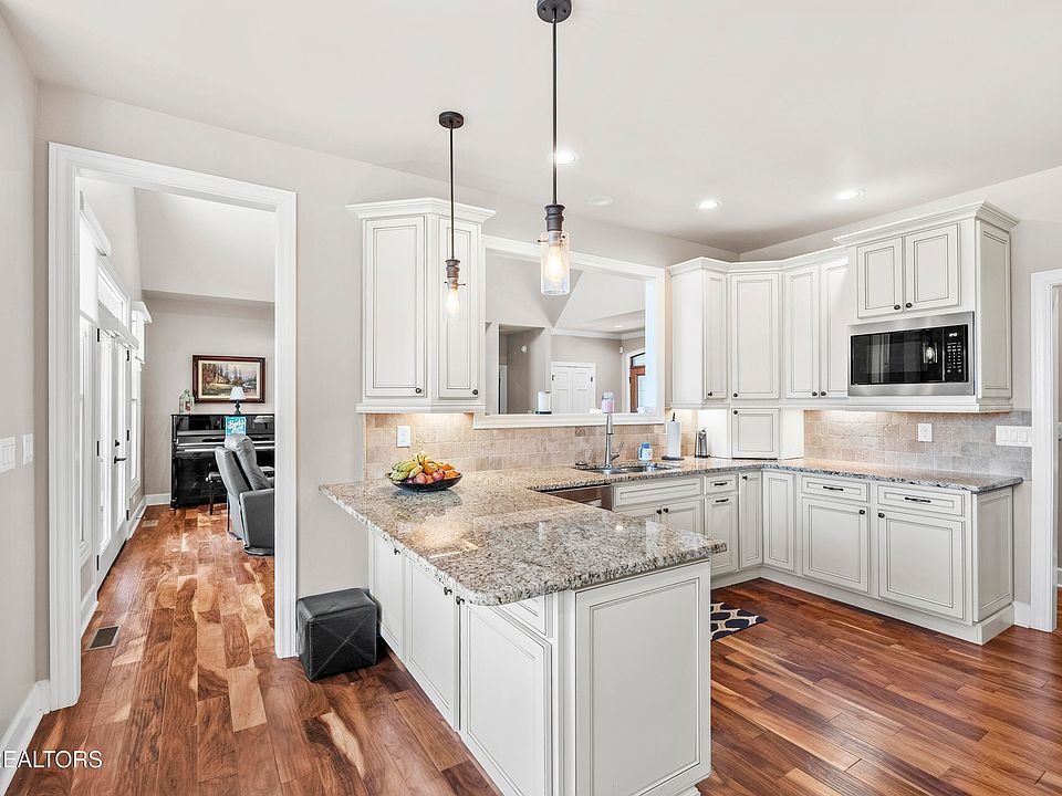 10th image of this home