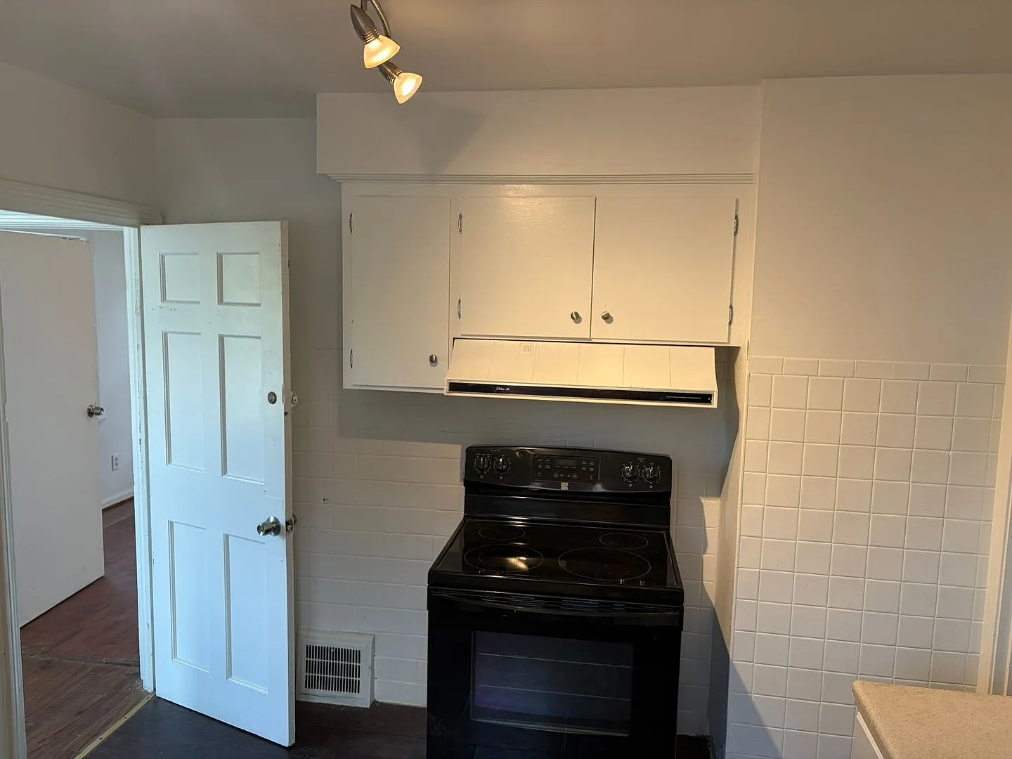 3666 W 117th St. — Photo 2