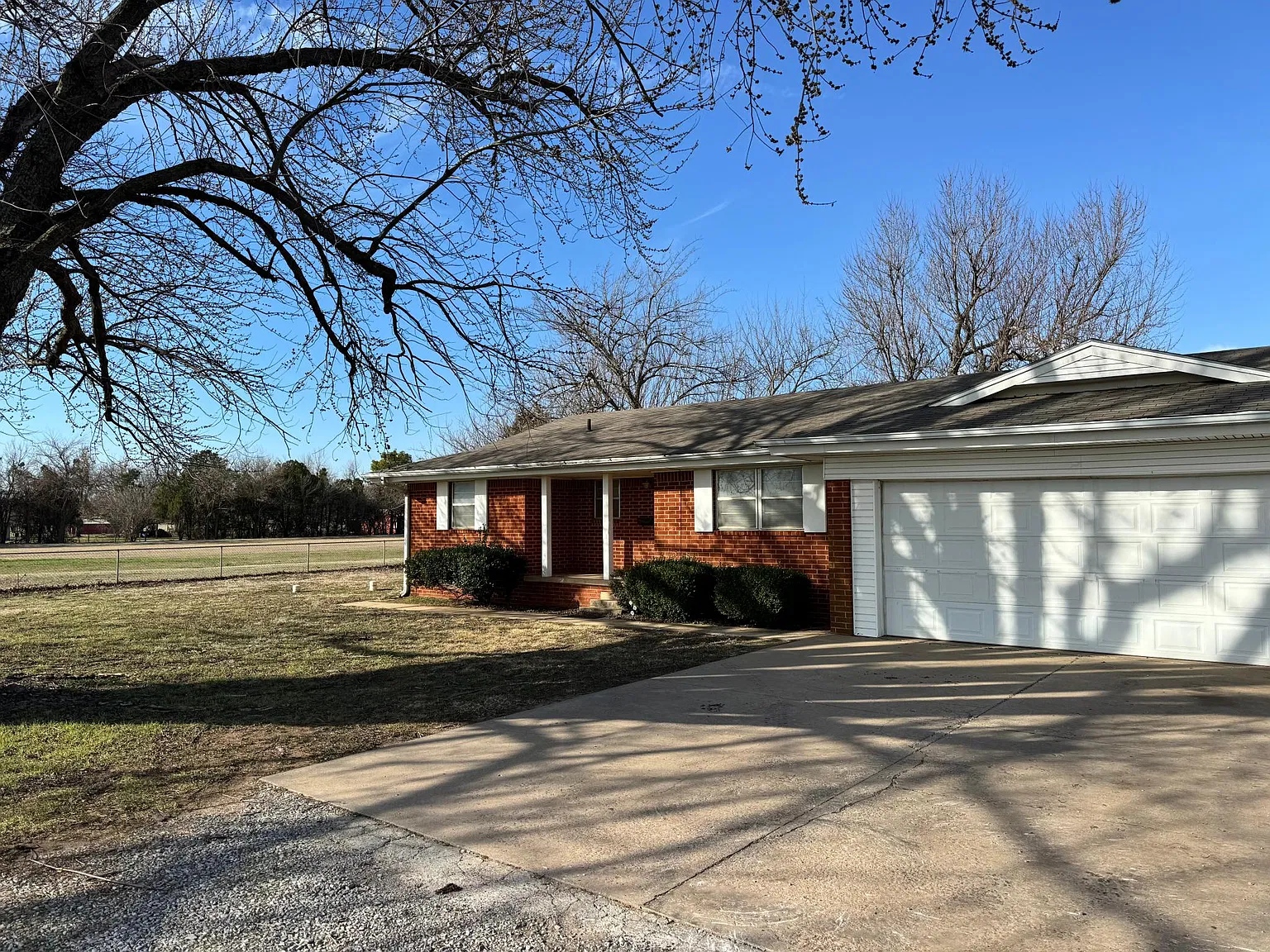 2 bed, 1425 sqft, $1,875 — Photo 4