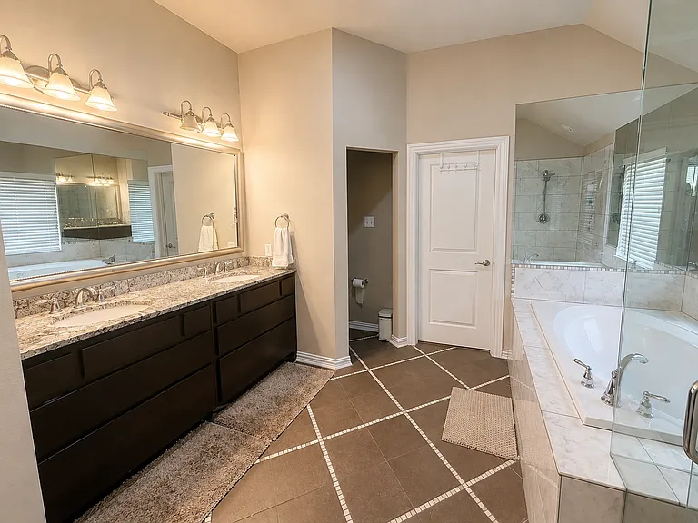7015 Chackbay Ln — Photo 13