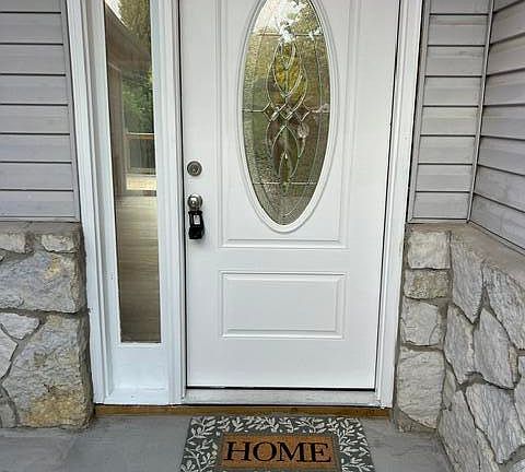 5th image of 311 Jane Way Ln