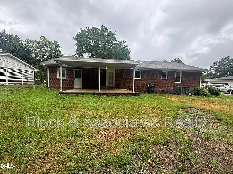 3609 Melrose Dr — Photo 50