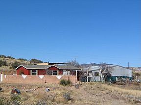 2nd image of 1130 Hidden Valley Ln