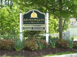 73 Barr Ln, Monroe, NY