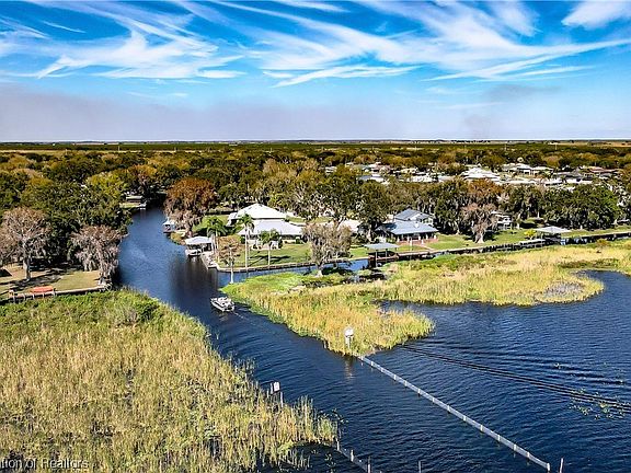 5th image of 3115 Country Lake Dr