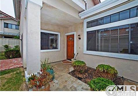 4th image of 4016 Caminito Davila