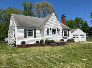 1945 Killian Rd, Akron, OH 44312