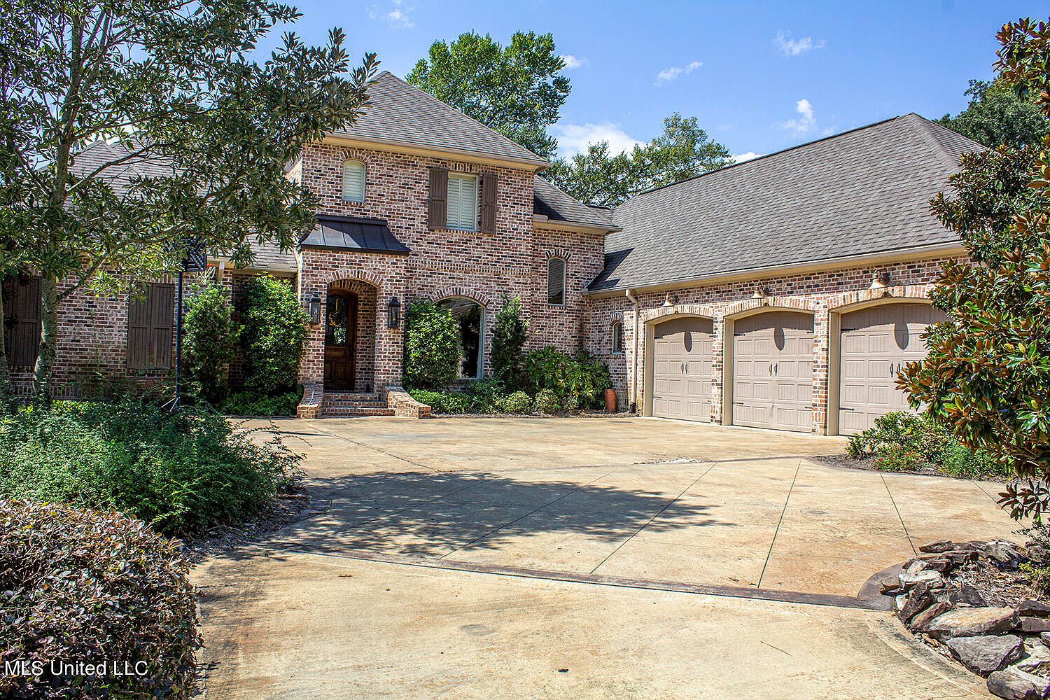 320 Long Cove Dr, Madison, MS 39110 MLS 4051488 Zillow
