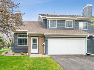 1850 Donegal Dr APT 1, Woodbury, MN 55125