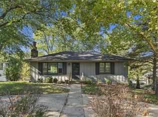 2206 Wilson Ave, Leavenworth, KS 66048
