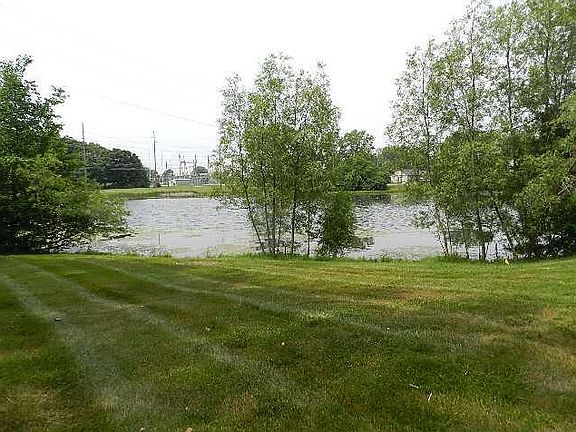 3rd image of 5320 Bay Harbor Dr