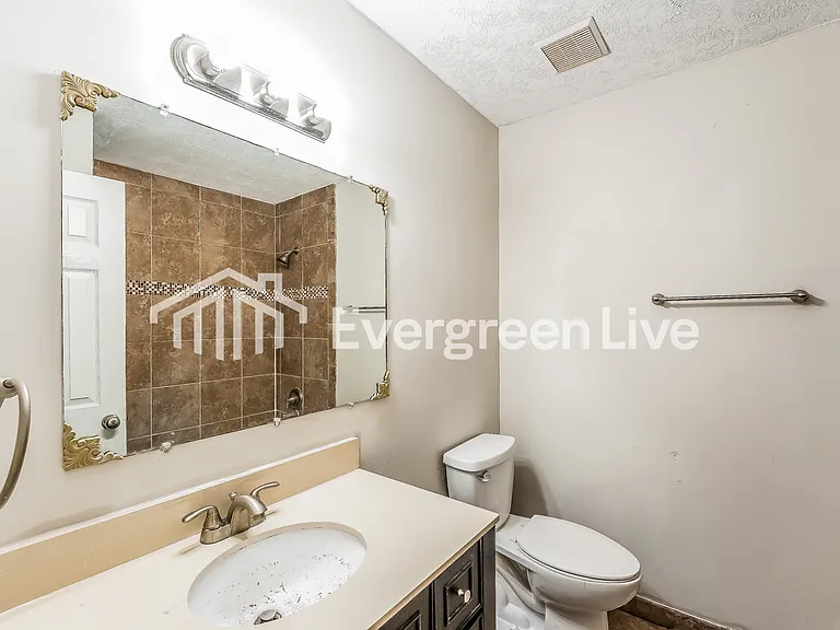 2525 Carmel Rd — Photo 12