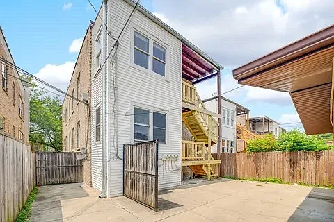 2 bed, 1450 sqft, $1,600 — Photo 2