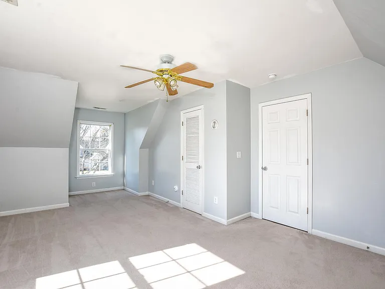 3908 Silver Chalice Dr — Photo 22