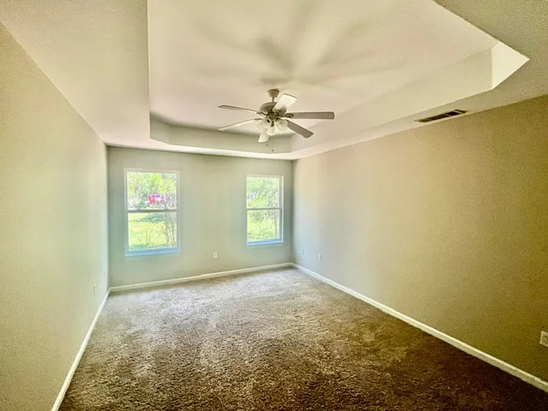 9-11 Chesney Dr — Photo 11