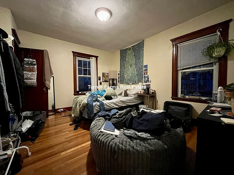 158 W Adams St #2 — Photo 22