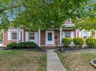 25 Fisher Pl, Red Bank, NJ 07701