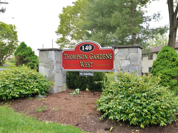 140 Thompson Street APT 3B, East Haven, CT 06513