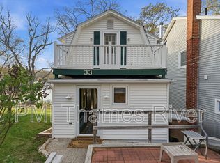 33 Laurel St, Niantic, CT 06357