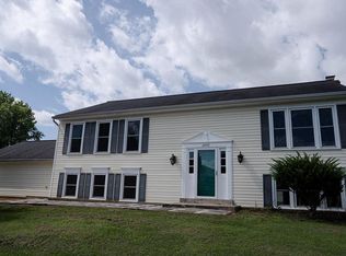 20031 Great Falls Forest Dr, Great Falls, VA