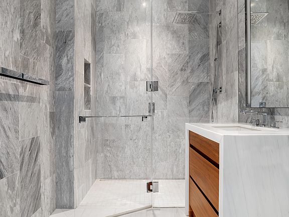 3rd image of 277 5th Ave #15C