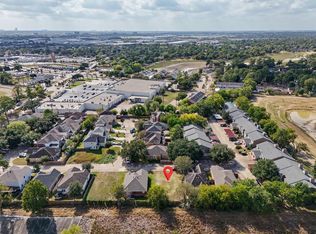 4444 Victory Dr, Houston, TX 77088