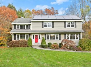 44 Holmes Rd, Ridgefield, CT 06877