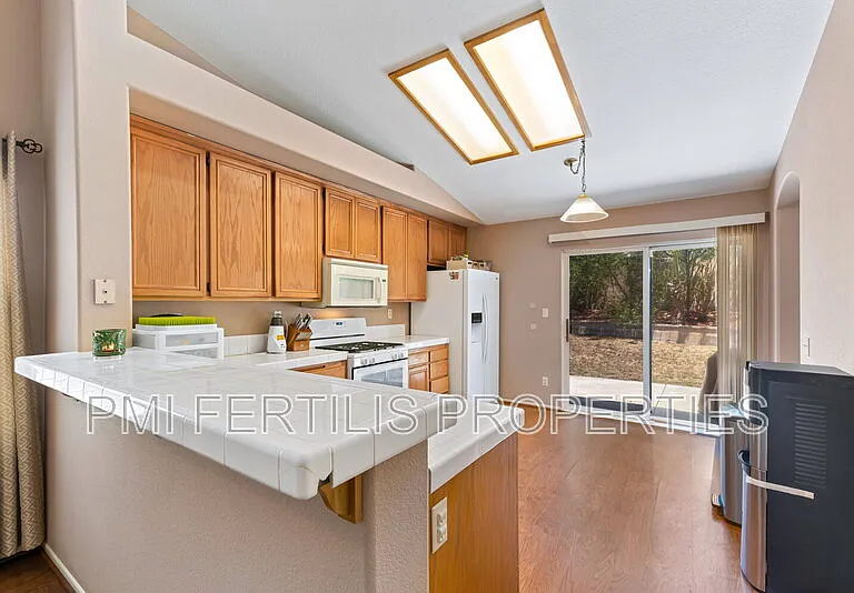 7215 New Mexico Ct — Photo 6
