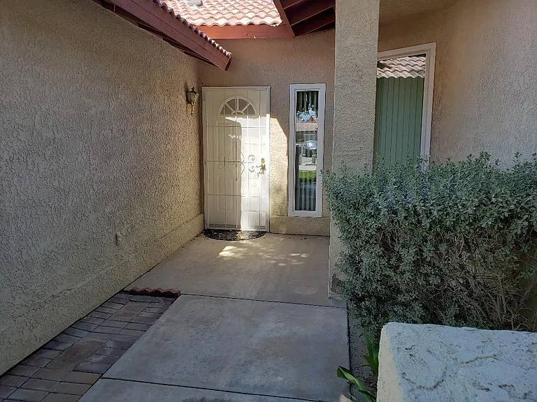 68412 Descanso Cir — Photo 3