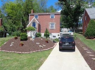 1027 Dallett Rd, Pittsburgh, PA 15227