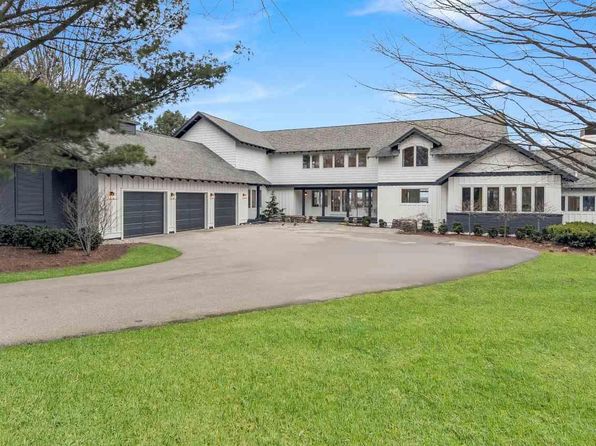 Grand Traverse Bay Traverse City Real Estate 66 Homes For Sale Zillow