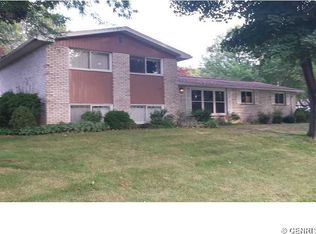 107 Grecian Pkwy, Greece, NY 14626