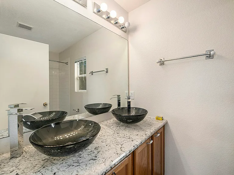 3950 Celtic Ln — Photo 12