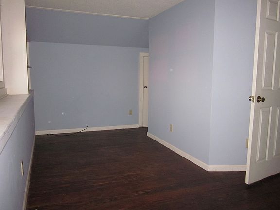 upstairs bedroom number one