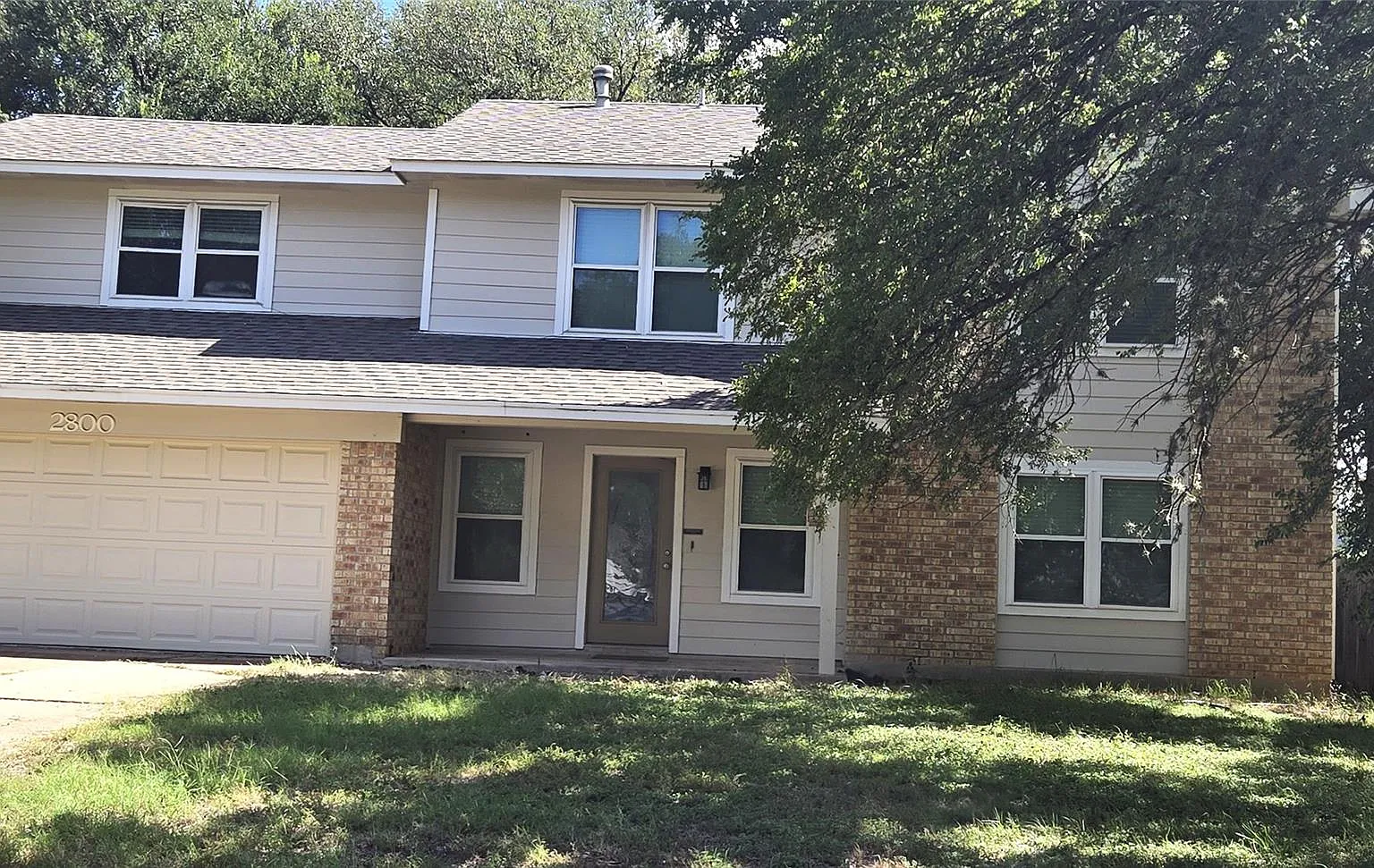 4 bed, 2.5 bath, 2116 sqft, $2,999 — Photo 3