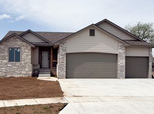 2558 Spring Meadows Ct, Derby, KS 67037