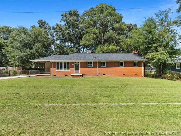 1223 Stansfield Dr, Fayetteville, NC 28303