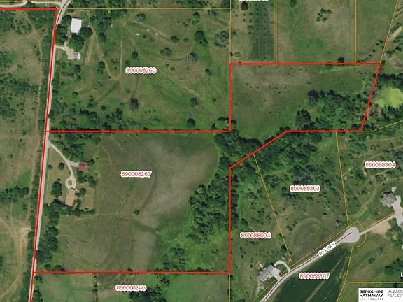 3rd image of 4472 County Road P43