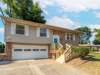 5130 Lockerbie Ct, Columbus, IN, 47203