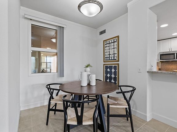 3rd image of 20488 Stevens Creek Blvd APT 2107