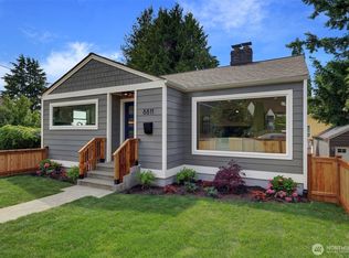 8811 12th Ave NE, Seattle, WA 98115