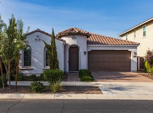 10726 E Lincoln Ave, Mesa, AZ 85212