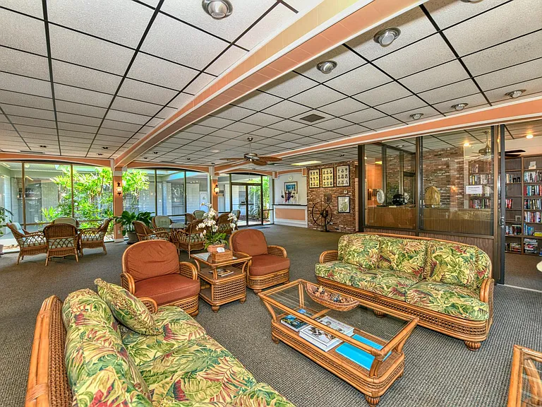 4320 Falmouth Dr #105 — Photo 47