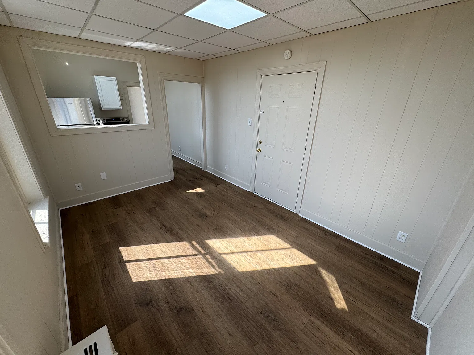 2 bed, 1000 sqft, $1,175 — Photo 2