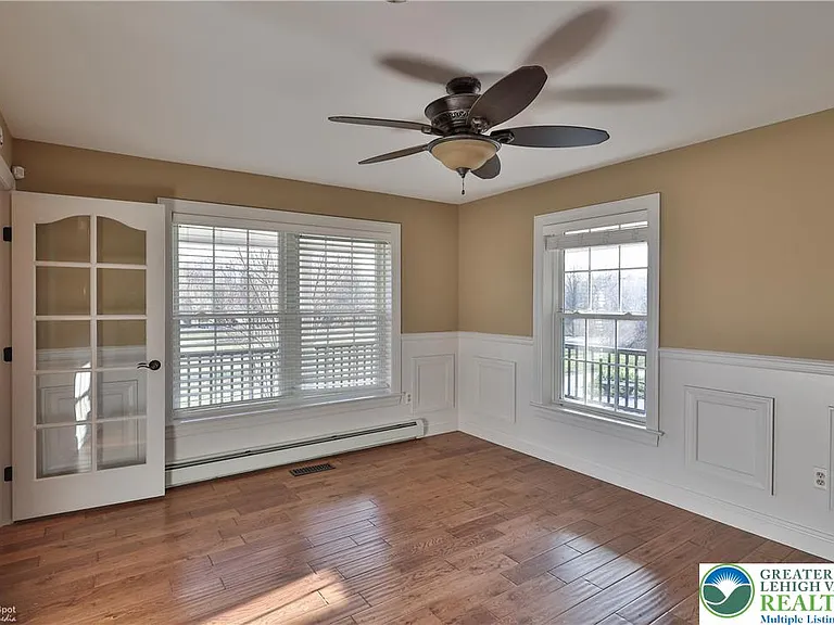 284 Walker Rd — Photo 35